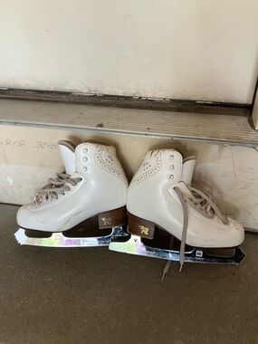 Risport RF3 Pro figure ice skates 225